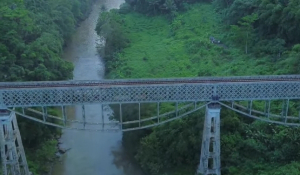 Jembatan Cirahong Kembali Makan Korban? Tim SAR Lanjutkan Pencarian