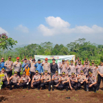 Serdik Sespimma Polri Tanam Pohon Hijaukan Tasikmalaya