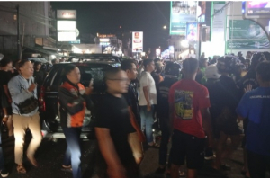 Diduga Tabrak Lari, Avanza Dikejar Massa di Malam Takbiran Tasikmalaya
