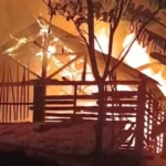 Kebakaran Pabrik Cobek Kayu Tasikmalaya Picu Kerusakan Parah