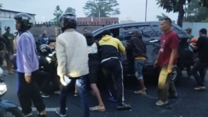 Kecelakaan Avanza Gunungkalong Tasikmalaya, Lima Penumpang Terluka